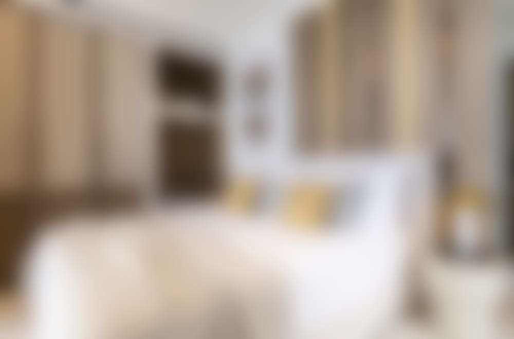 The second double bedroom accessed from the corridor. (Bedroom 3)